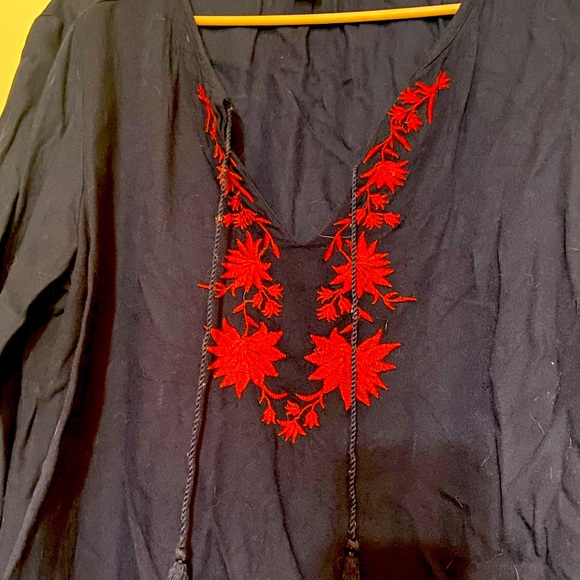 Old Navy, Navy Embroidered Tunic- Large - Picture 2 of 4